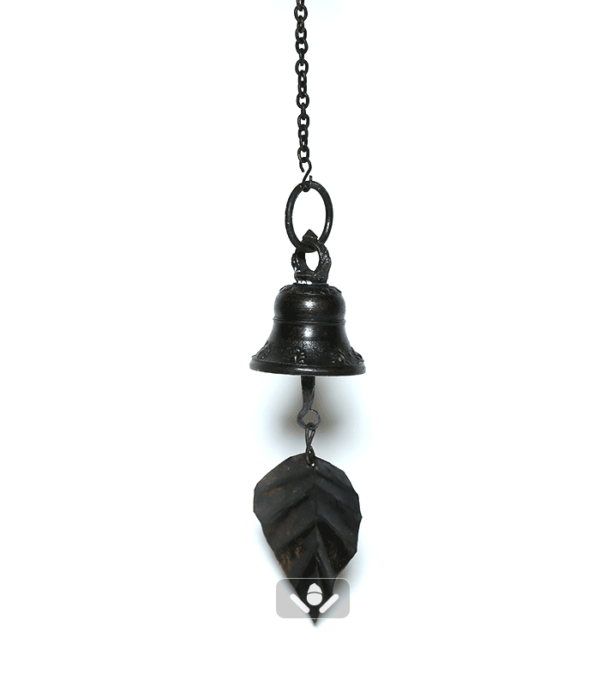 Black Wind Bell with Leaf